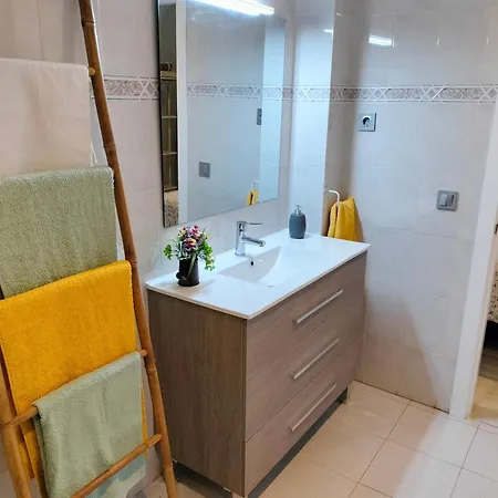 아파트 Acogedor Apartamento. Mezquita Wifi 코르도바