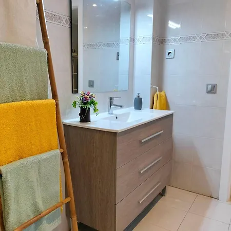 Апартаменти Acogedor Apartamento. Mezquita Wifi Кордова