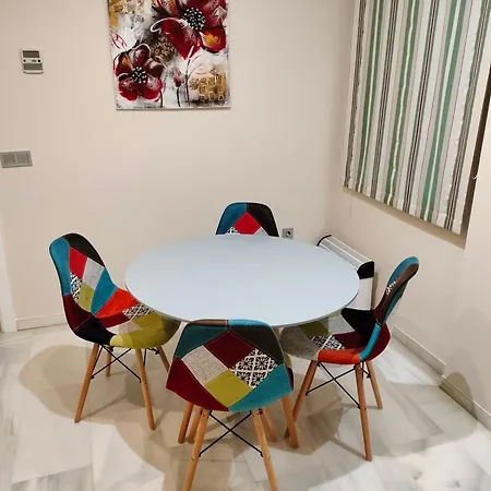 Апартаменти Acogedor Apartamento. Mezquita Wifi