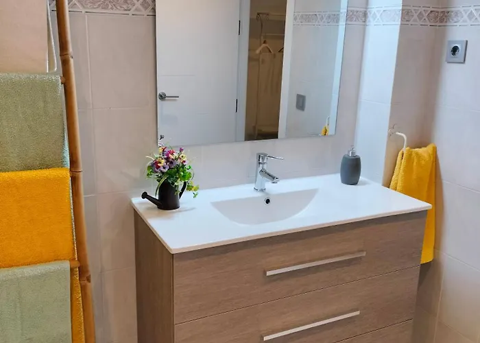 Acogedor Apartamento. Mezquita Wifi