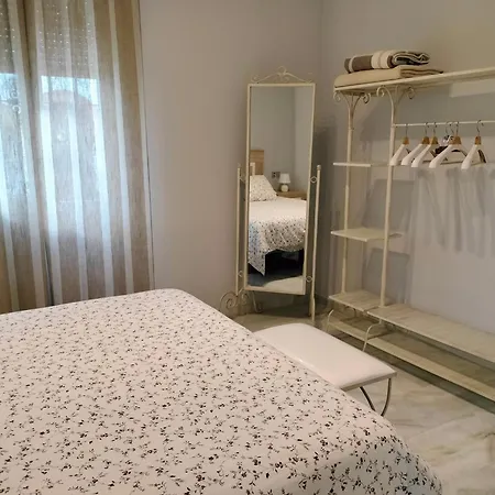 Acogedor Apartamento. Mezquita Wifi Апартаменти *